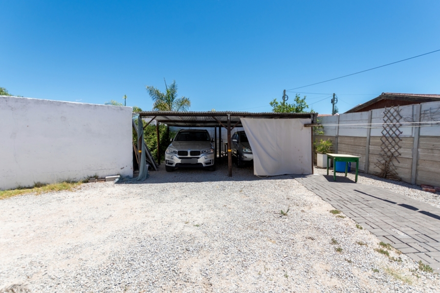 4 Bedroom Property for Sale in Laaiplek Western Cape